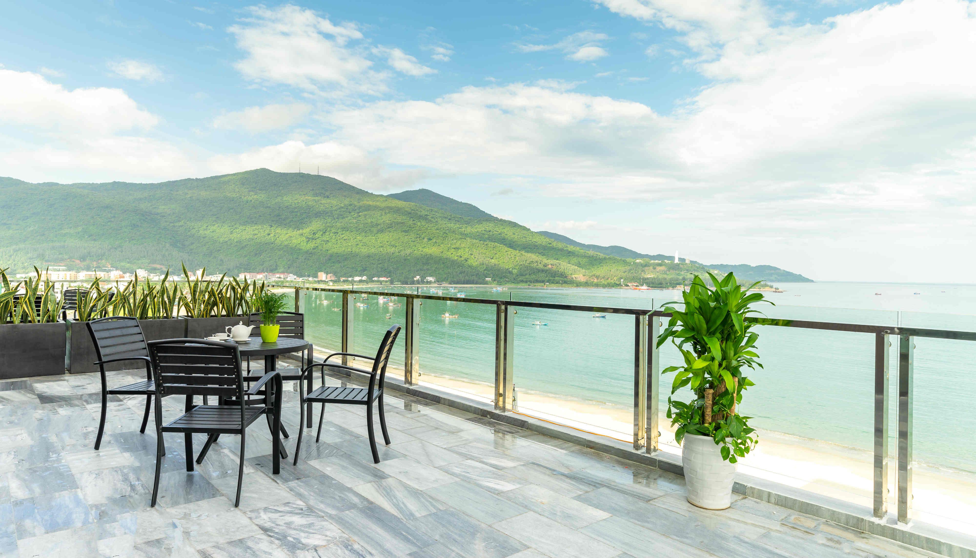 Grand Gold Beach Hotel & Spa Da Nang Exterior foto